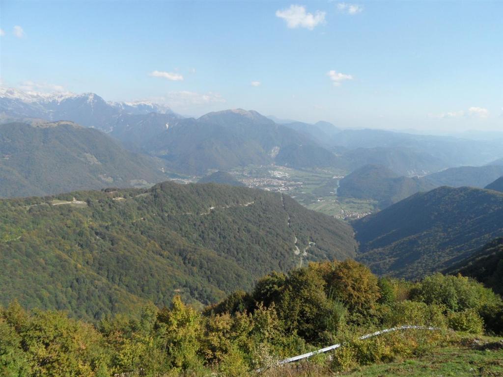 Li' dove l'Isonzo gira intorno al colle verso Santa Lucia, stava la 